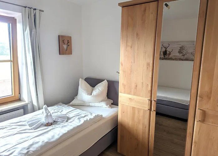 洛伦茨公寓酒店 * Heufeld